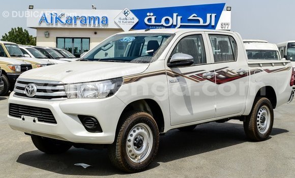 Acheter Import Voiture Toyota Hilux Blanc à Import - Dubai, Hhohho Acheter Import Voiture Toyota Hilux Blanc à Import - Dubai, Hhohho