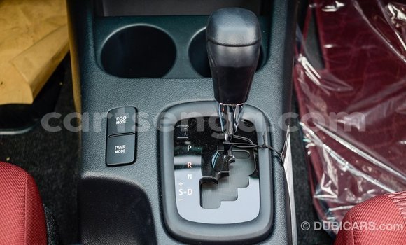 Acheter Import Voiture Toyota Hilux Blanc à Import - Dubai, Hhohho Acheter Import Voiture Toyota Hilux Blanc à Import - Dubai, Hhohho