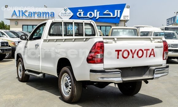 Buy Import Toyota Hilux White Car in Import - Dubai in Hhohho Buy Import Toyota Hilux White Car in Import - Dubai in Hhohho