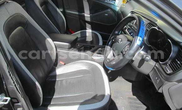 Buy Used Volvo V40 Silver Car in Hlatikulu in Shiselweni District Buy Used Volvo V40 Silver Car in Hlatikulu in Shiselweni District