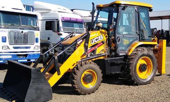Buy Used Caterpillar 120 Beige Truck in Hlatikulu in Shiselweni District