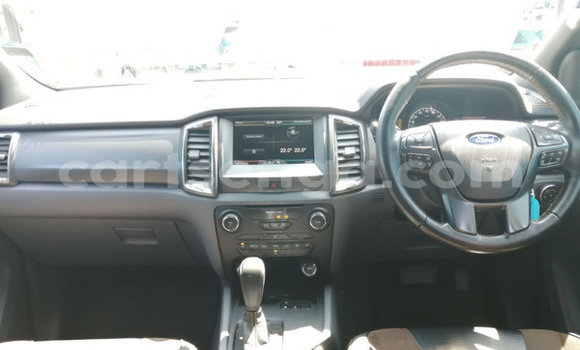 Nunua Ilio tumika Ford Ranger White Gari ndani ya Bulembu nchini Hhohho Nunua Ilio tumika Ford Ranger White Gari ndani ya Bulembu nchini Hhohho