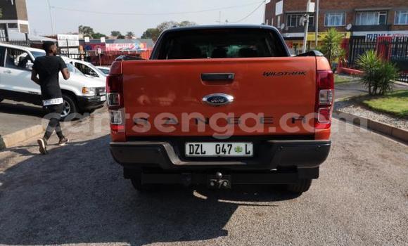 Buy Used Ford Ranger Brown Car in Hlatikulu in Shiselweni District Buy Used Ford Ranger Brown Car in Hlatikulu in Shiselweni District