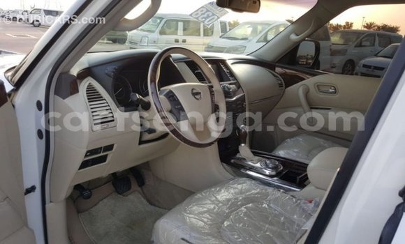 Buy Import Nissan Patrol White Car in Import - Dubai in Hhohho Buy Import Nissan Patrol White Car in Import - Dubai in Hhohho