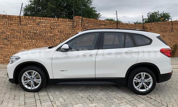 Acheter Occasion Voiture BMW X1 Blanc à Ezulwini, Hhohho Acheter Occasion Voiture BMW X1 Blanc à Ezulwini, Hhohho