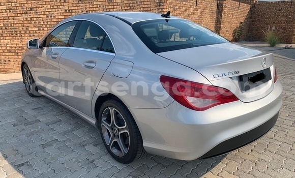 Acheter Occasion Voiture Mercedes‒Benz CLA-klasse Gris à Manzini, Manzini Acheter Occasion Voiture Mercedes‒Benz CLA-klasse Gris à Manzini, Manzini