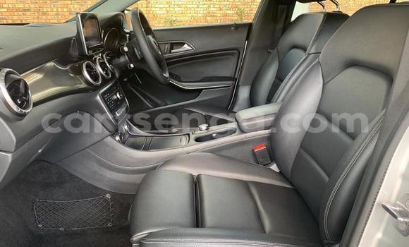 Acheter Occasion Voiture Mercedes‒Benz CLA-klasse Gris à Manzini, Manzini Acheter Occasion Voiture Mercedes‒Benz CLA-klasse Gris à Manzini, Manzini