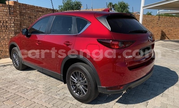 Nunua Ilio tumika Mazda CX-5 Red Gari ndani ya Ezulwini nchini Hhohho Nunua Ilio tumika Mazda CX-5 Red Gari ndani ya Ezulwini nchini Hhohho