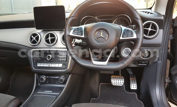 Acheter Occasion Voiture Hyundai H1 Blanc à Mondi, Hhohho Acheter Occasion Voiture Hyundai H1 Blanc à Mondi, Hhohho