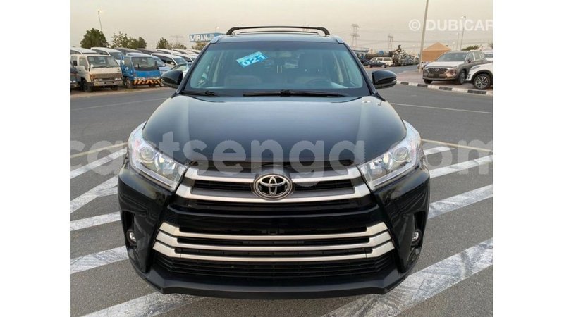 Big with watermark toyota highlander hhohho import dubai 16262