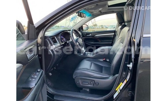 Buy Import Toyota Highlander Black Car in Import - Dubai in Hhohho Buy Import Toyota Highlander Black Car in Import - Dubai in Hhohho
