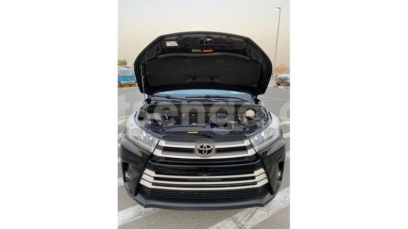 Big with watermark toyota highlander hhohho import dubai 16262