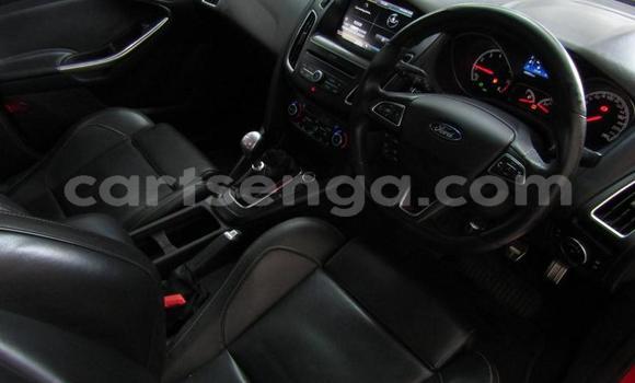 Acheter Occasion Voiture Ford Focus ST Rouge à Ezulwini, Hhohho Acheter Occasion Voiture Ford Focus ST Rouge à Ezulwini, Hhohho