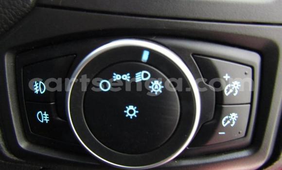 Acheter Occasion Voiture Ford Focus ST Rouge à Ezulwini, Hhohho Acheter Occasion Voiture Ford Focus ST Rouge à Ezulwini, Hhohho