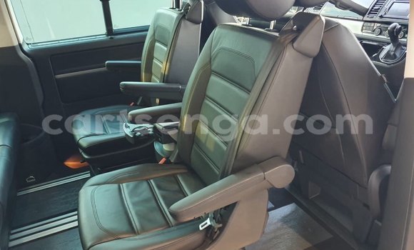 Acheter Occasion Voiture Volkswagen Caravelle Autre à Malkerns, Manzini Acheter Occasion Voiture Volkswagen Caravelle Autre à Malkerns, Manzini