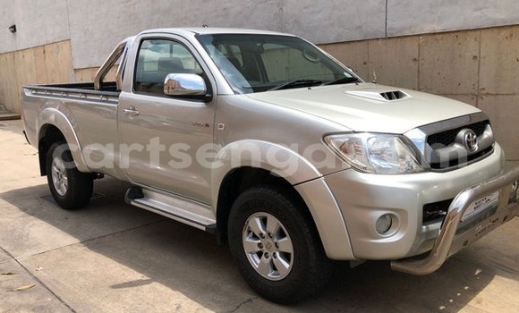 Acheter Occasion Voiture Toyota Hilux Gris à Ezulwini, Hhohho Acheter Occasion Voiture Toyota Hilux Gris à Ezulwini, Hhohho