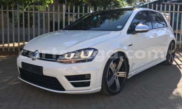 Acheter Occasion Voiture Volkswagen Golf Blanc à Ezulwini, Hhohho Acheter Occasion Voiture Volkswagen Golf Blanc à Ezulwini, Hhohho