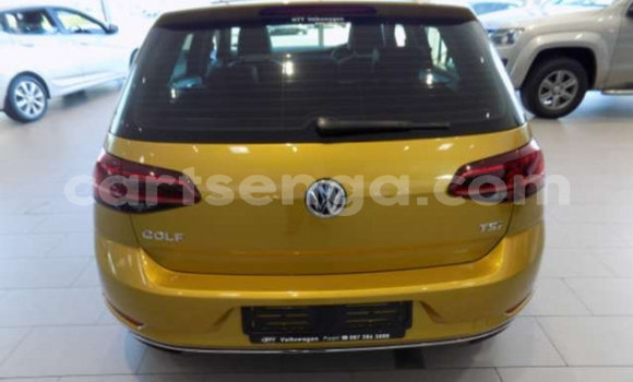 Nunua Ilio tumika Volkswagen Golf GTI Beige Gari ndani ya Ezulwini nchini Hhohho Nunua Ilio tumika Volkswagen Golf GTI Beige Gari ndani ya Ezulwini nchini Hhohho