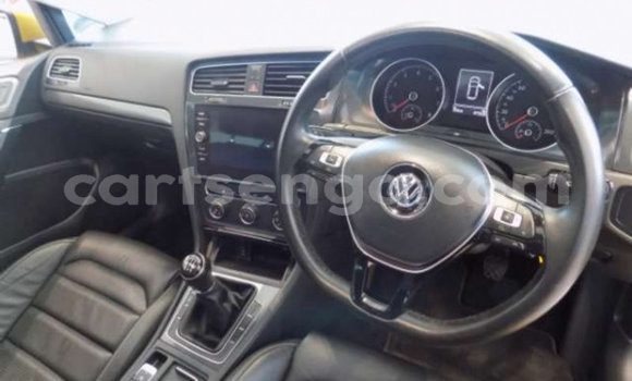 Nunua Ilio tumika Volkswagen Golf GTI Beige Gari ndani ya Ezulwini nchini Hhohho Nunua Ilio tumika Volkswagen Golf GTI Beige Gari ndani ya Ezulwini nchini Hhohho