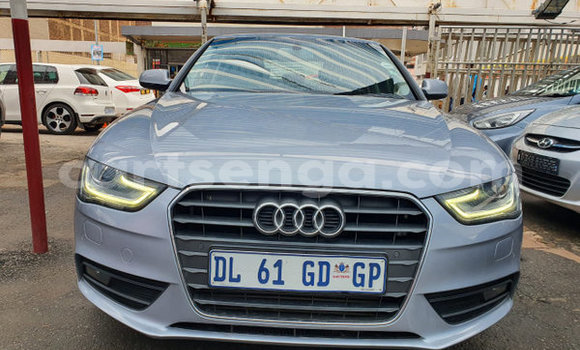 Nunua Ilio tumika Audi A4 Silver Gari ndani ya Hlatikulu nchini Wilaya ya Shiselweni Nunua Ilio tumika Audi A4 Silver Gari ndani ya Hlatikulu nchini Wilaya ya Shiselweni