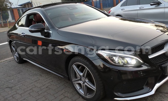 Acheter Occasion Voiture Mercedes‒Benz C–Class Noir à Ezulwini, Hhohho Acheter Occasion Voiture Mercedes‒Benz C–Class Noir à Ezulwini, Hhohho