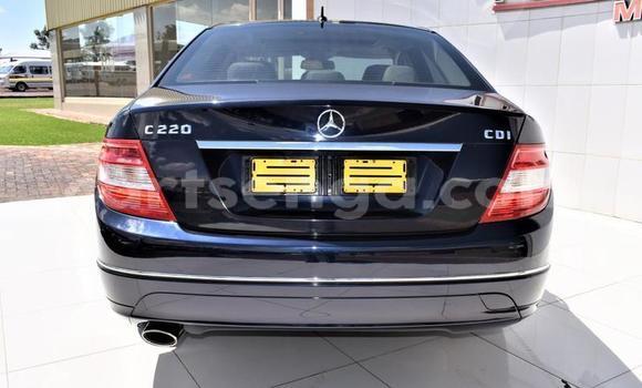 Nunua Ilio tumika Mercedes‒Benz C–Class Blue Gari ndani ya Ezulwini nchini Hhohho Nunua Ilio tumika Mercedes‒Benz C–Class Blue Gari ndani ya Ezulwini nchini Hhohho