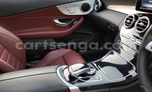 Nunua Ilio tumika Mercedes‒Benz C–Class Blue Gari ndani ya Ezulwini nchini Hhohho Nunua Ilio tumika Mercedes‒Benz C–Class Blue Gari ndani ya Ezulwini nchini Hhohho