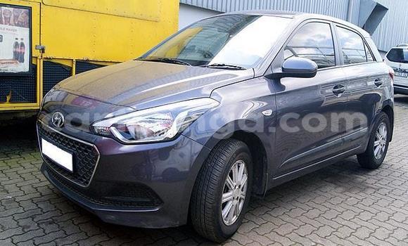 Acheter Occasion Voiture Hyundai i20 Noir à Hlatikulu, Shiselweni District Acheter Occasion Voiture Hyundai i20 Noir à Hlatikulu, Shiselweni District