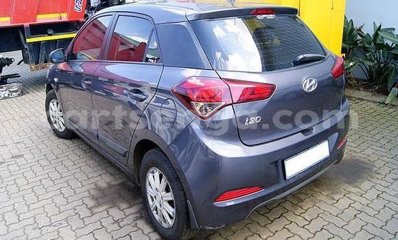 Acheter Occasion Voiture Hyundai i20 Noir à Hlatikulu, Shiselweni District Acheter Occasion Voiture Hyundai i20 Noir à Hlatikulu, Shiselweni District