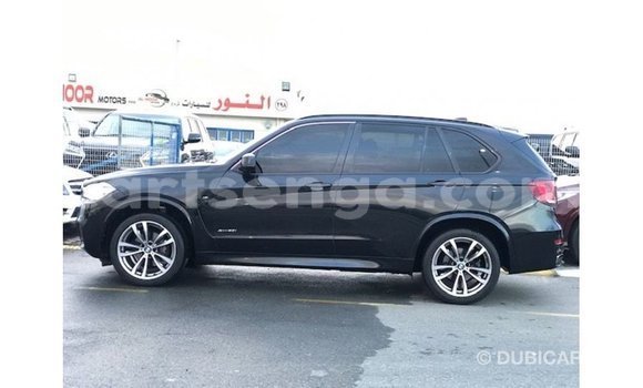 Nunua Imported BMW X5 Black Gari ndani ya Import - Dubai nchini Hhohho Nunua Imported BMW X5 Black Gari ndani ya Import - Dubai nchini Hhohho
