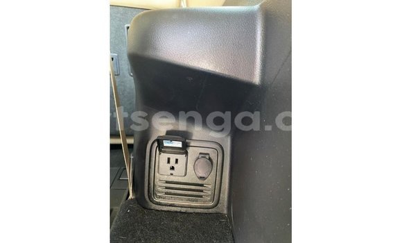 Buy Import Toyota 4Runner White Car in Import - Dubai in Hhohho Buy Import Toyota 4Runner White Car in Import - Dubai in Hhohho