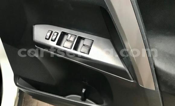 Acheter Occasion Voiture Toyota RAV4 Blanc à Manzini, Manzini Acheter Occasion Voiture Toyota RAV4 Blanc à Manzini, Manzini