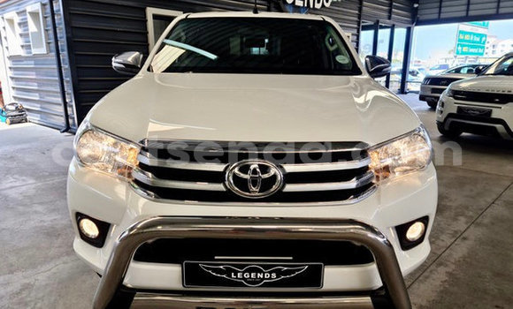 Nunua Ilio tumika Toyota Hilux White Gari ndani ya Ezulwini nchini Hhohho Nunua Ilio tumika Toyota Hilux White Gari ndani ya Ezulwini nchini Hhohho