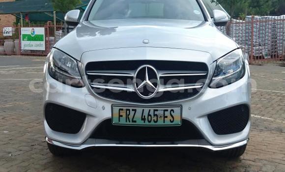 Acheter Occasion Voiture Mercedes‒Benz C–Class Gris à Hluti, Shiselweni District Acheter Occasion Voiture Mercedes‒Benz C–Class Gris à Hluti, Shiselweni District