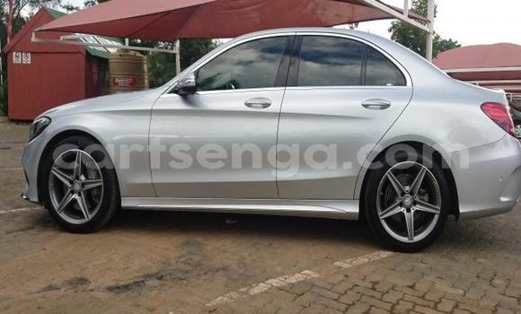 Acheter Occasion Voiture Mercedes‒Benz C–Class Gris à Hluti, Shiselweni District Acheter Occasion Voiture Mercedes‒Benz C–Class Gris à Hluti, Shiselweni District