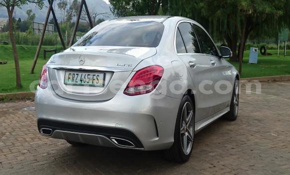 Acheter Occasion Voiture Mercedes‒Benz C–Class Gris à Hluti, Shiselweni District Acheter Occasion Voiture Mercedes‒Benz C–Class Gris à Hluti, Shiselweni District