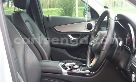Acheter Occasion Voiture Mercedes‒Benz C–Class Gris à Hluti, Shiselweni District Acheter Occasion Voiture Mercedes‒Benz C–Class Gris à Hluti, Shiselweni District