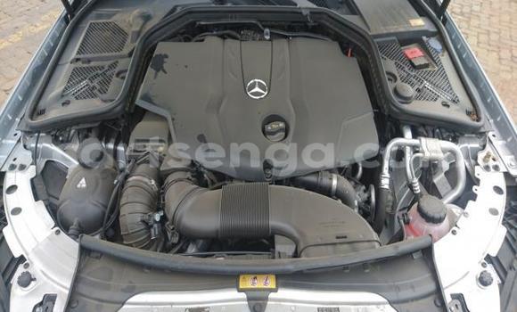 Acheter Occasion Voiture Mercedes‒Benz C–Class Gris à Hluti, Shiselweni District Acheter Occasion Voiture Mercedes‒Benz C–Class Gris à Hluti, Shiselweni District