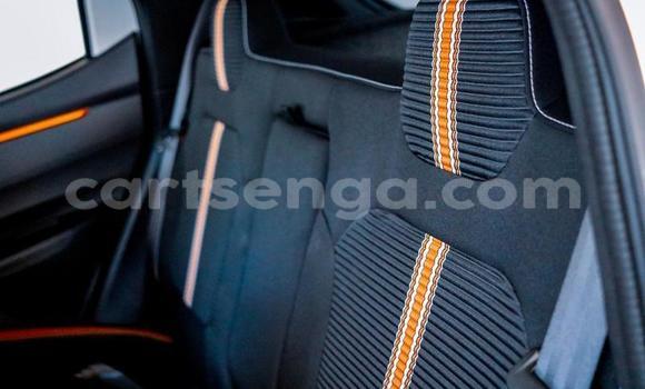 Buy Used Renault KWID White Car in Ezulwini in Hhohho Buy Used Renault KWID White Car in Ezulwini in Hhohho