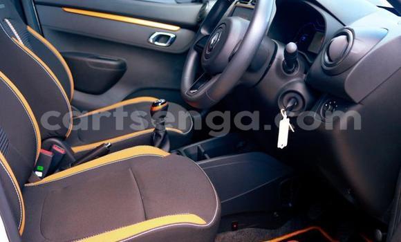 Buy Used Renault KWID White Car in Ezulwini in Hhohho Buy Used Renault KWID White Car in Ezulwini in Hhohho