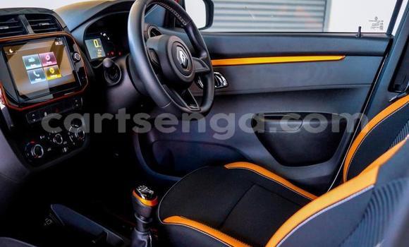 Buy Used Renault KWID White Car in Ezulwini in Hhohho Buy Used Renault KWID White Car in Ezulwini in Hhohho