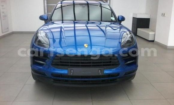 Nunua Ilio tumika Porsche Cayenne Blue Gari ndani ya Mbabane nchini Manzini Nunua Ilio tumika Porsche Cayenne Blue Gari ndani ya Mbabane nchini Manzini