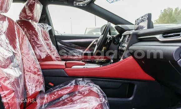 Nunua Imported Lexus RX 300 White Gari ndani ya Import - Dubai nchini Hhohho Nunua Imported Lexus RX 300 White Gari ndani ya Import - Dubai nchini Hhohho