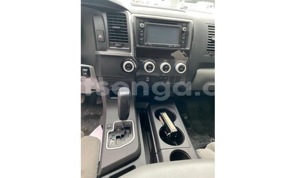 Buy Import Toyota Sequoia White Car in Import - Dubai in Hhohho Buy Import Toyota Sequoia White Car in Import - Dubai in Hhohho