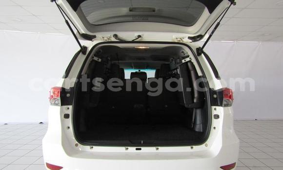 Acheter Occasion Voiture Toyota Fortuner Blanc à Mbabane, Manzini Acheter Occasion Voiture Toyota Fortuner Blanc à Mbabane, Manzini
