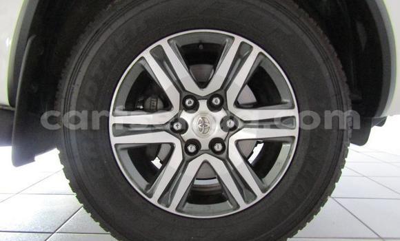 Acheter Occasion Voiture Toyota Fortuner Blanc à Mbabane, Manzini Acheter Occasion Voiture Toyota Fortuner Blanc à Mbabane, Manzini