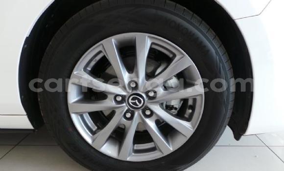 Nunua Ilio tumika Mazda 3 White Gari ndani ya Ezulwini nchini Hhohho Nunua Ilio tumika Mazda 3 White Gari ndani ya Ezulwini nchini Hhohho