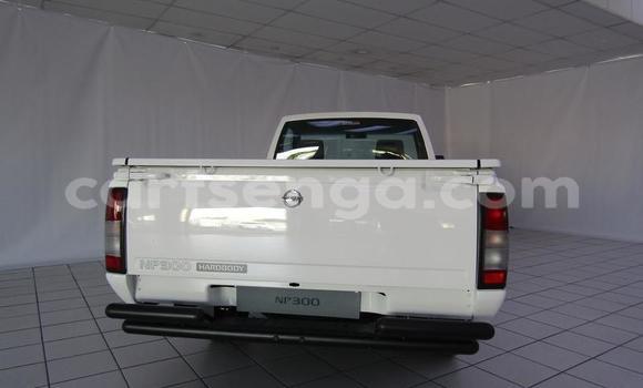 Acheter Occasion Voiture Nissan NP 300 Blanc à Mbabane, Manzini Acheter Occasion Voiture Nissan NP 300 Blanc à Mbabane, Manzini