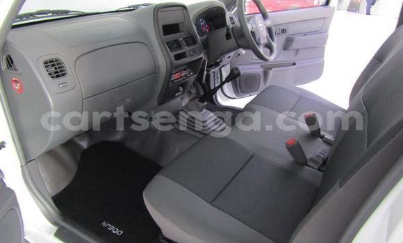 Acheter Occasion Voiture Nissan NP 300 Blanc à Mbabane, Manzini Acheter Occasion Voiture Nissan NP 300 Blanc à Mbabane, Manzini
