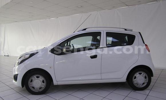 Acheter Occasion Voiture Chevrolet Spark Blanc à Mbabane, Manzini Acheter Occasion Voiture Chevrolet Spark Blanc à Mbabane, Manzini